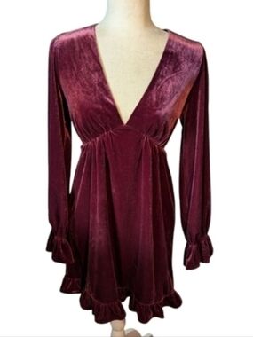 Velvet Burgundy Red  plunging v neck Whimsigoth fairy core Dress Sz S